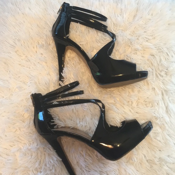 shiny black strappy heels